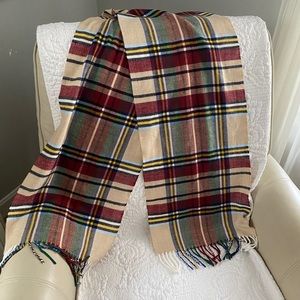 Cashmere blend scarf